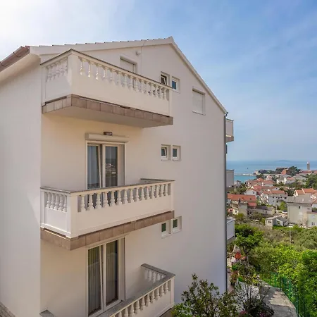 Stunning In Rab With House Sea View Apartment Rab Town